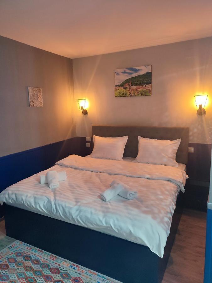 Lukas Haus Appartement Braşov Buitenkant foto